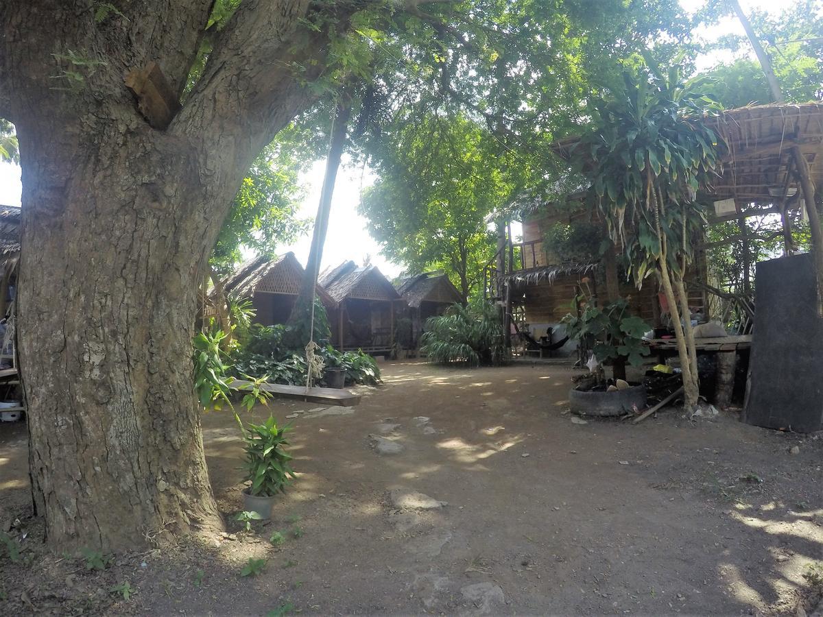 Easy Huts Hotel Ko Lanta Buitenkant foto