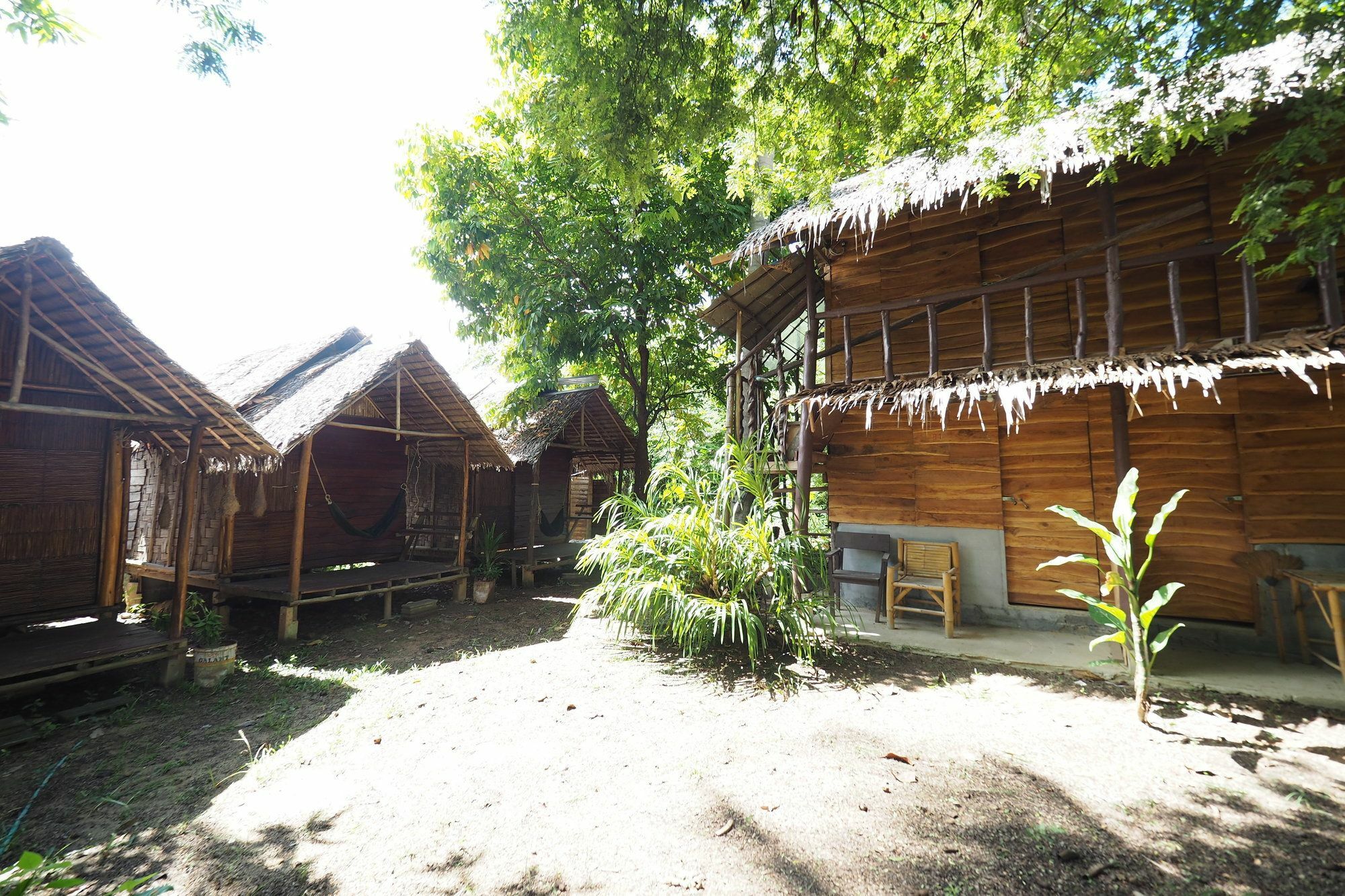 Easy Huts Hotel Ko Lanta Buitenkant foto